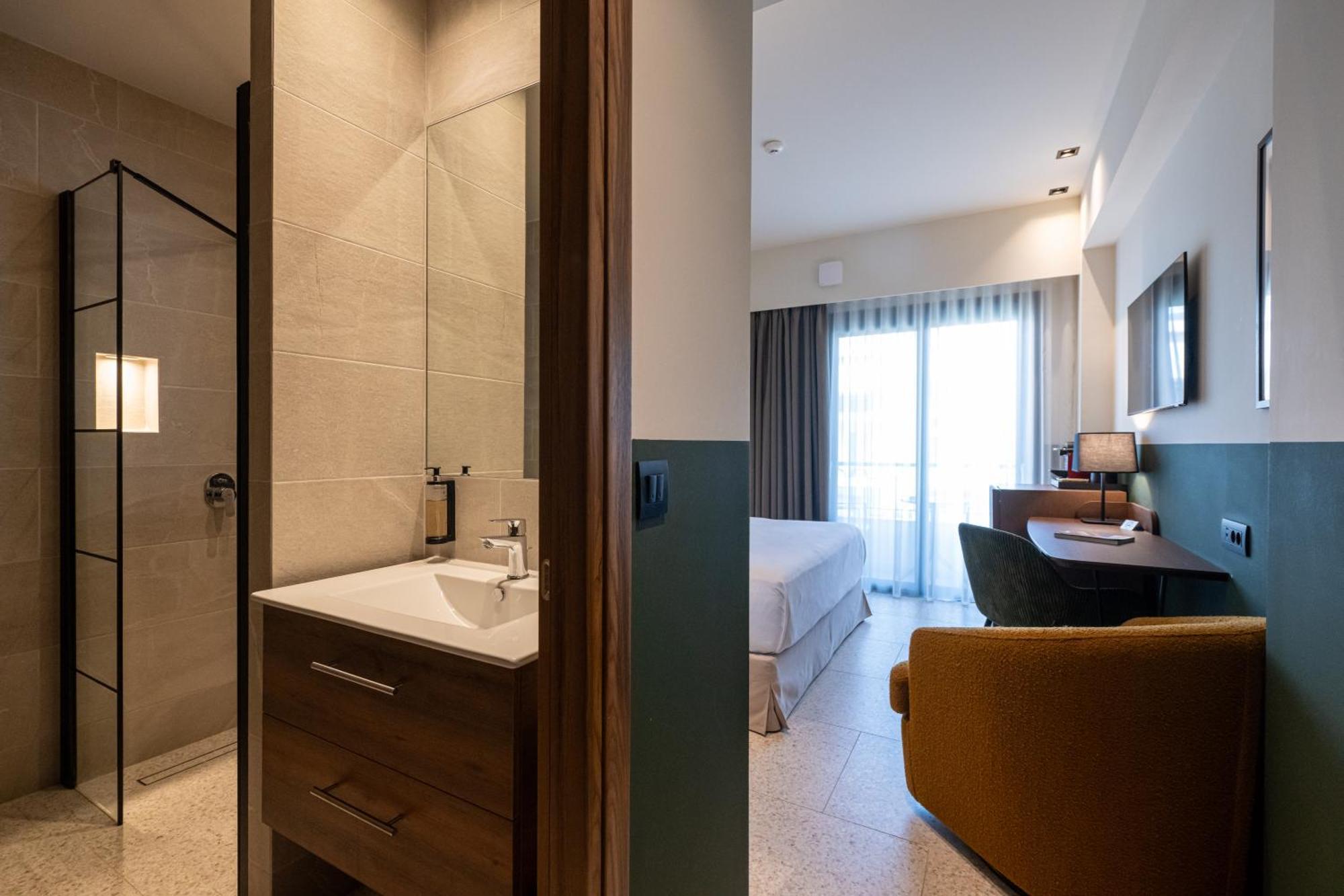 Evripidou 7 - Kalamata Mediterranean Suites Zewnętrze zdjęcie